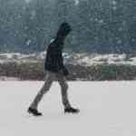 3 Big tips on how to walk on snow & ice without hurting yourself!